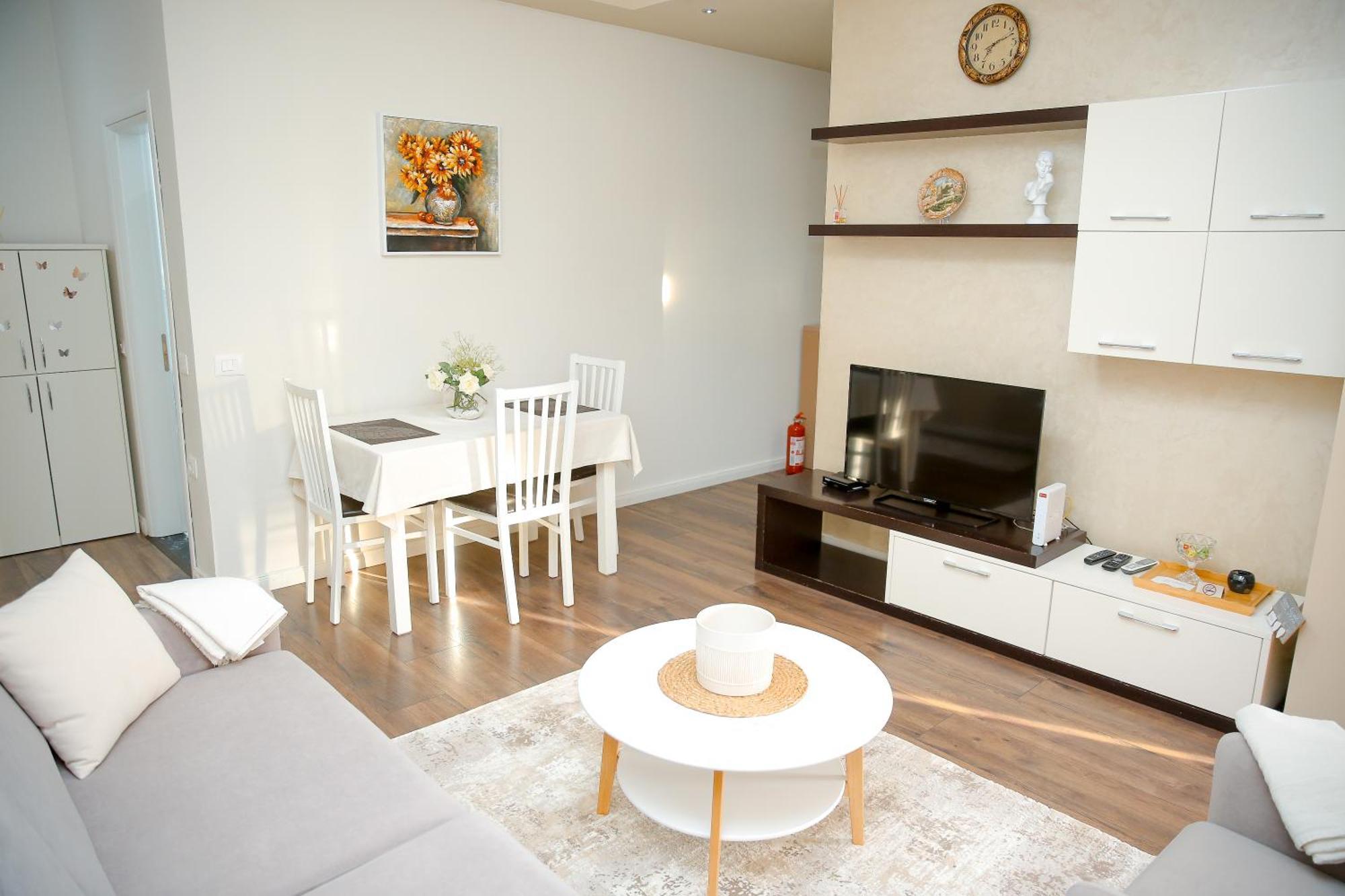 Apartment Casa Di Besarb Shkodra